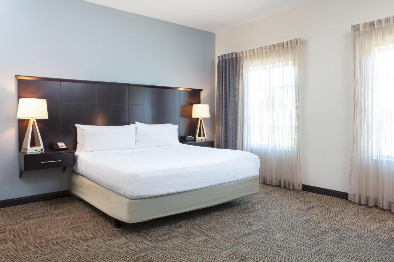 Staybridge Suites Denver - Central Park By Ihg Exterior photo