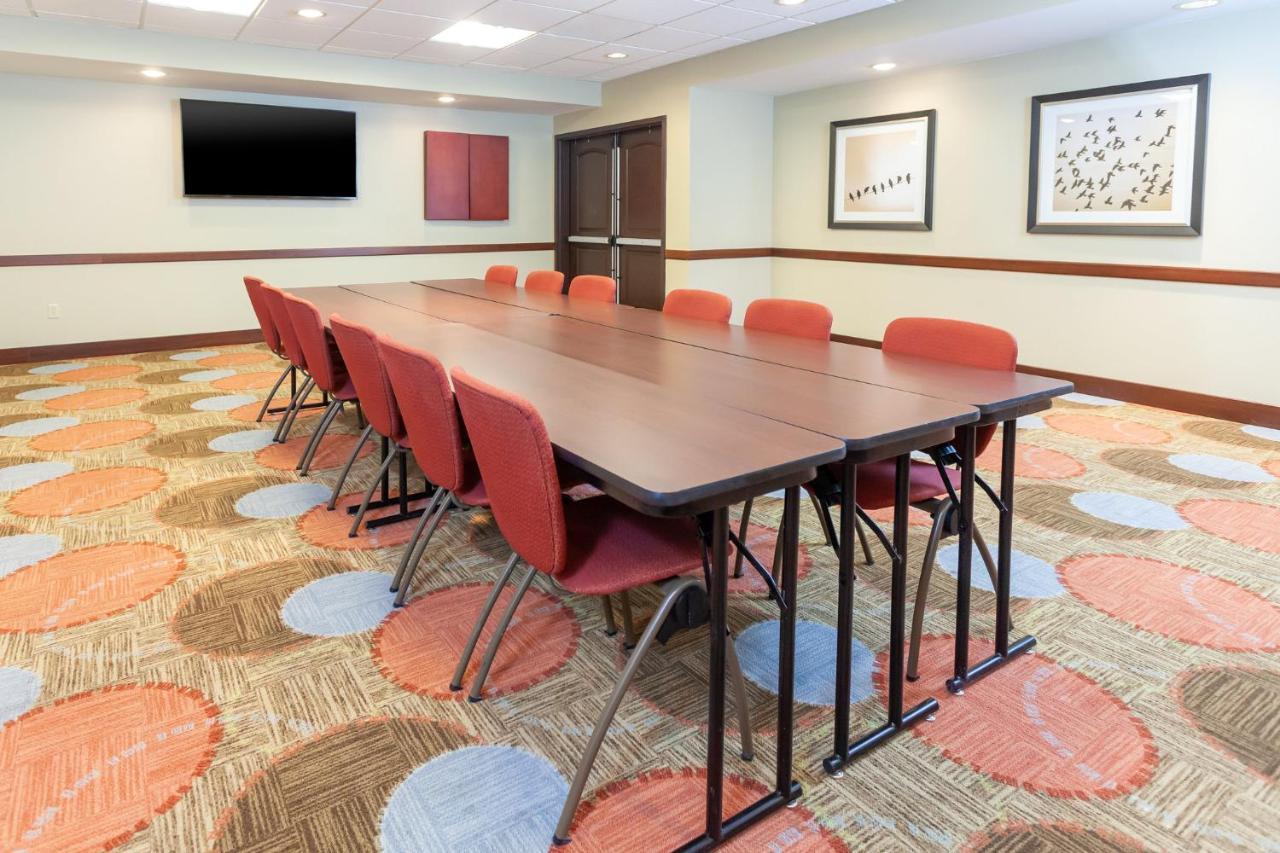 Staybridge Suites Denver - Central Park By Ihg Exterior photo