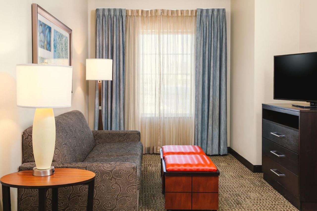 Staybridge Suites Denver - Central Park By Ihg Exterior photo